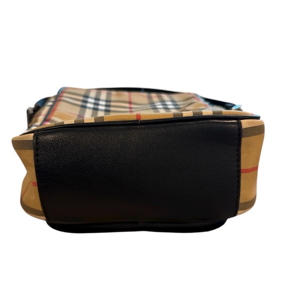 Burberry Tan and Black messenger bag - Picture 3 of 9